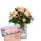 Flower bouquet 'Tender Winter Roses' with Munz bar of chocol